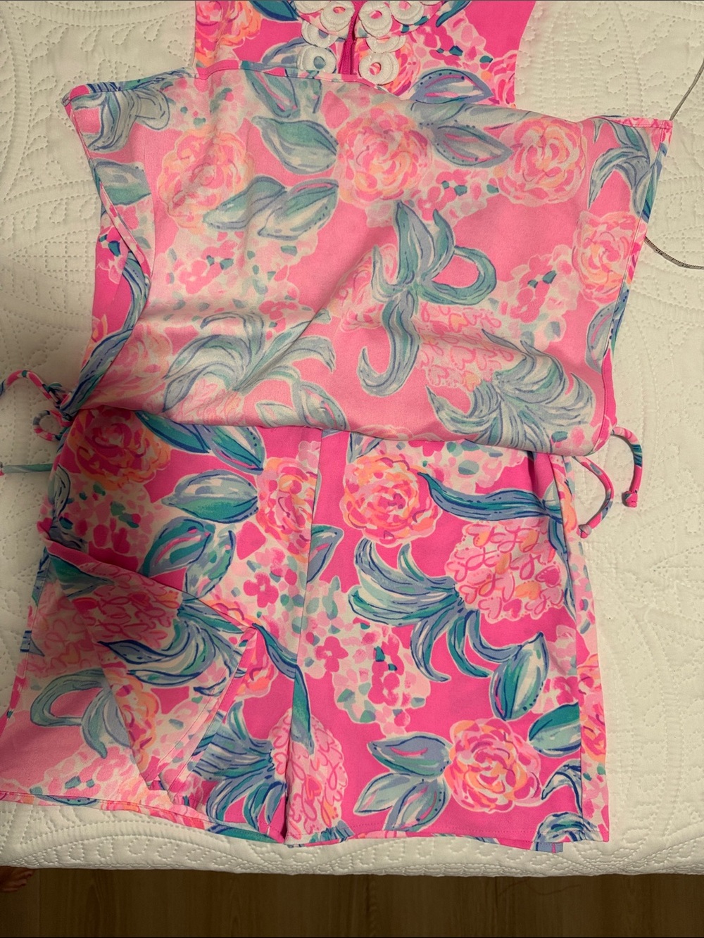 Lilly Pulitzer Pink Floral Sleeveless Mini Dress with White Trim - Picture 2 of 4